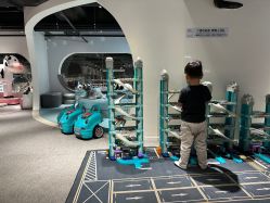 -MINI MARS KIDS CLUB亲子家庭中心(长宁天山店)