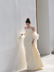 -艾米丽婚纱礼服
