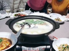 -香山湖家家宴(中山陵店)