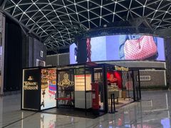 -杭州西湖银泰百货