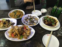 -锋味海鲜菜馆