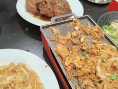 -红东阁东北菜烤肉酒馆(CROSS万象汇店)