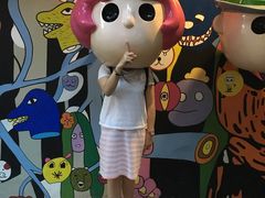 -莓园冰淇淋店