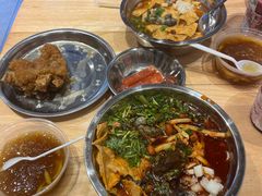 -柳州肥姨妈大骨螺蛳粉(万达中心店)