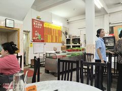 -台山第一家兴华黄鳝饭·黄鳝婆(彭沙坑总店)