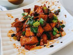 -何适山庄 ·可团建(水长城P2停车场店)