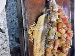 -里岛烤鱼(东港凯虹广场店)