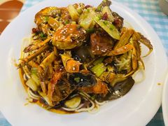 -捌贰虾蟹·江湖菜馆(江汉路店)