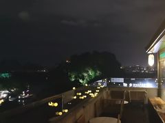 -悦吧·360°全景天台酒吧(象山店)