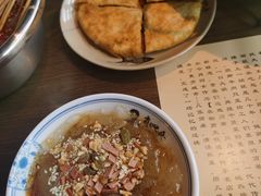 -肖四女乐山跷脚牛肉(南汇大学城生活广场店)