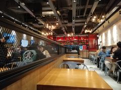 大堂-渝是乎酸菜鱼(龙旗购物中心店)