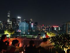 -The ROOF (通盈中心店)