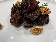 琥珀核桃仁密椒牛仔粒-新光酒家·河豚·海鲜·蟹料理(浦东店)