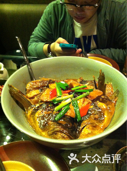 杭州凯悦酒店湖滨28餐厅乾隆鱼头图片-北京杭帮菜-大众点评网