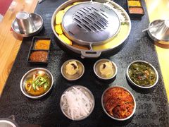 -哈哈碳都·牛肋条无限自助烤肉(宝龙店)