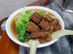牛腩河-珍珍小食店(西华路店)