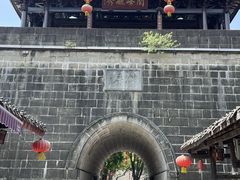 -阆辣荟餐饮(老味道8年·古城店)