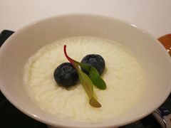 顺德双皮奶-Yan Ting 宴庭中餐厅(上海静安瑞吉酒店)