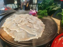 鲜嫩斑鱼片-新草堂锅物料理(泉城路店)