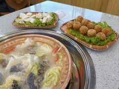 -阿婆情腊排骨火锅(金虹路店)