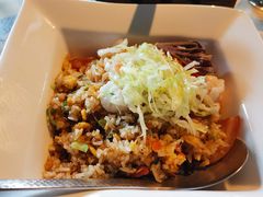 -穹六人间 people 6(岳阳路店)
