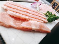 黑猪松板肉-猪啊牛呀羊啊铜盘烤肉(正大广场店)