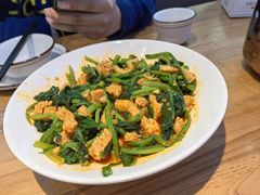 -俭寨大盘鸡·手抓肉·烧烤新疆菜(乌苏路店)