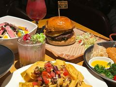 -味德西餐音乐酒吧 Wade's Bar&Grill