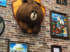 -LINE FRIENDS Garosu-gil Flagship Store