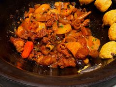 -鱼窝棚柴火铁锅炖(富山屯店)