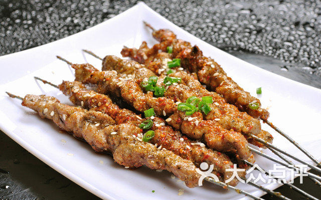 有盐有味烧烤餐厅(人民路店)烤肉串图片 - 第1张