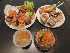 -涨巢·潮玩水疗局