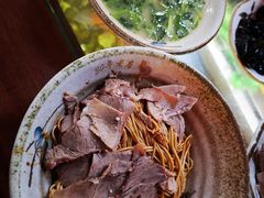 -金杨拉面王小吃面馆·牛三宝面·红烧牛肉粉