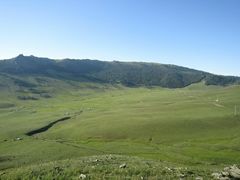 -江布拉克景区怪坡停车场