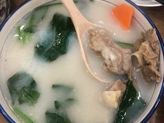 -清真·玛丽亚新疆菜主题餐厅(浙江中路店)