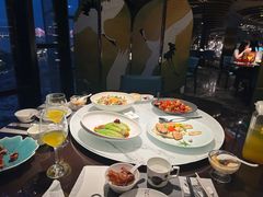 -江上荟·创意中国菜(绿地缤纷城店)