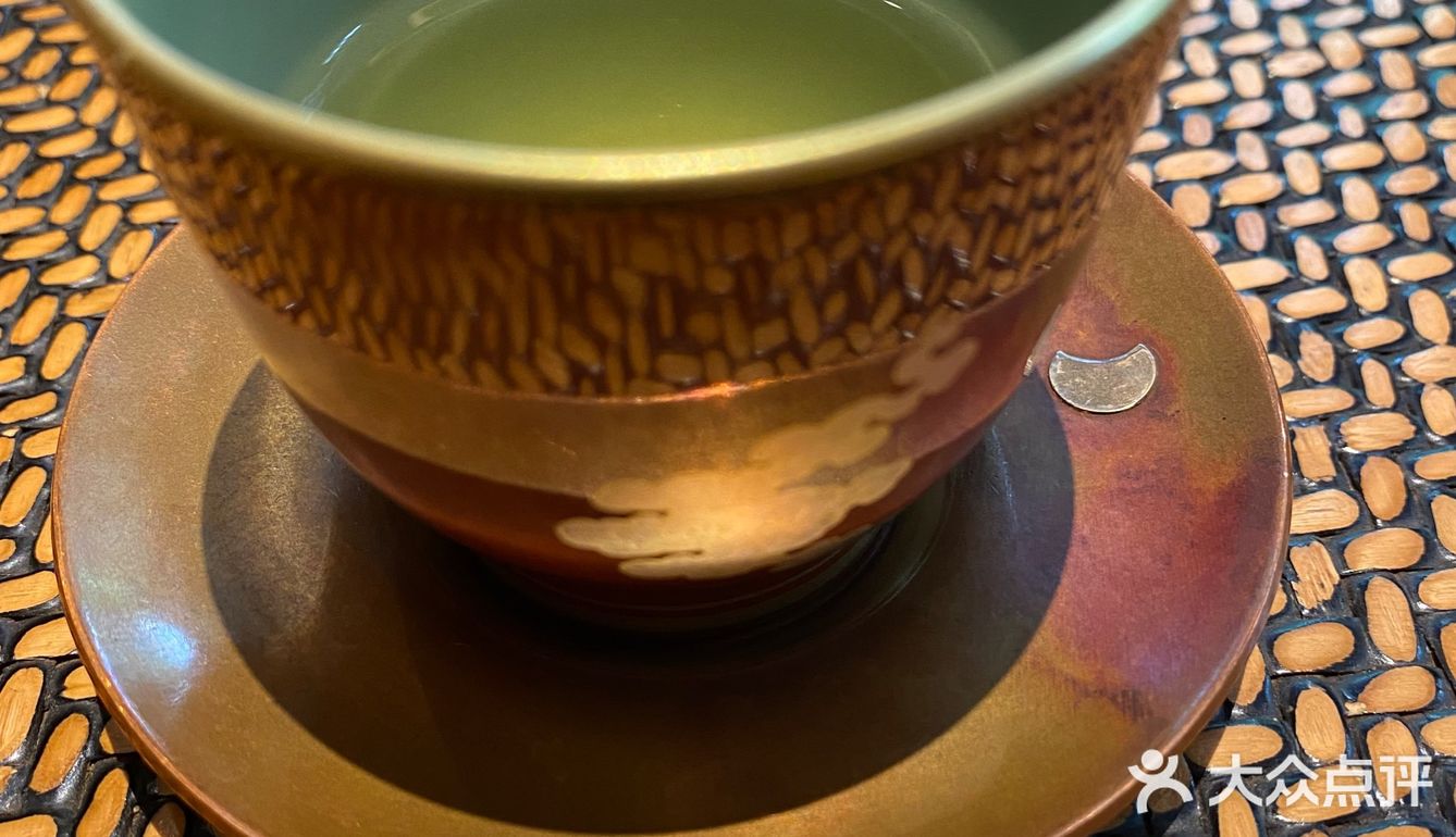 喝喝茶 聊聊天 养养生 🍵