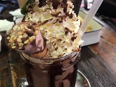 爆炸冰激淋巧克力-MIKAKU(万达广场上海宝山店)