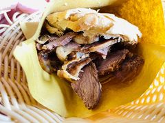 -刘记羊汤·烧饼夹肘子