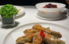 Glacier Rice Noodles with Eggplant