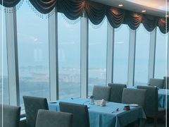 -黄金海景大酒店-旋转餐厅
