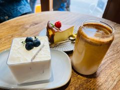 -AHAVA·Fang Baking Studio
