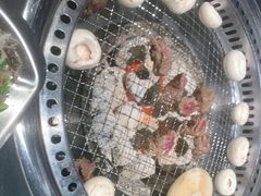 -马路牙子烧烤音乐酒馆(望京店)