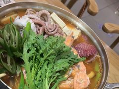 -青瓦餐厅·生鱼片·韩园烤肉(西塔店)