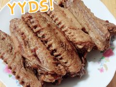 -绝味鸭脖(龙阳路生活广场店)