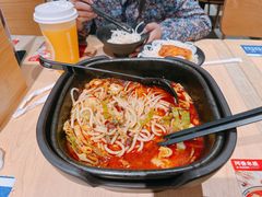 -阿香米线(宁波来福士广场店)