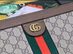 -Gucci(时代广场店)