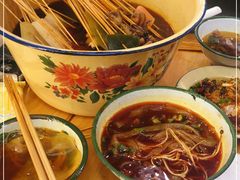 -拈签一笑黄牛肉辣卤串串