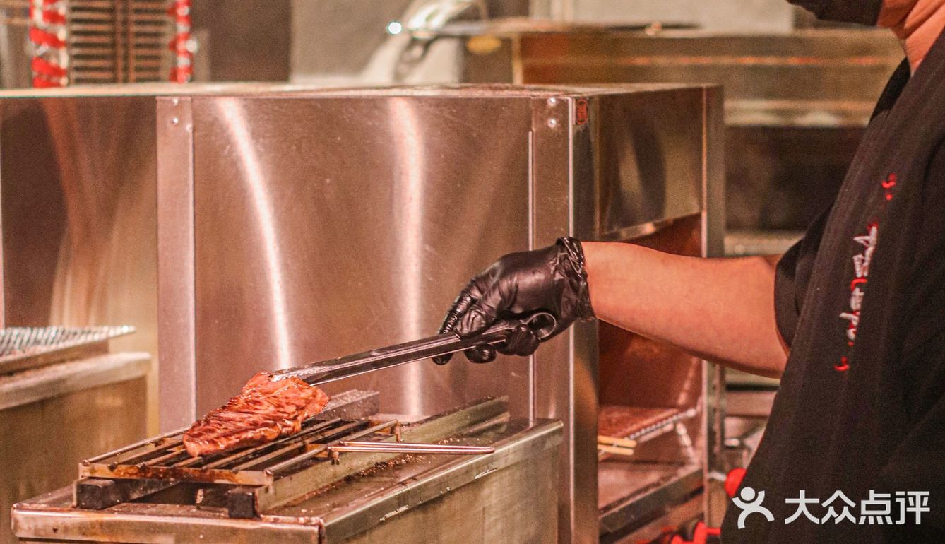 贵阳探店|快来挑战万墨的招牌提灯~