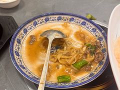 -官塘陈记鱼生·潮汕砂锅粥·牛肉火锅(潮枫路总店)